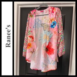NWOT Ranee’s Miami Crystal Embellished Floral Open Short Duster- Pink Multicolor